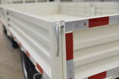 中国重汽HOWO 悍将 130马力 4.15米单排栏板轻卡(国六)(ZZ1047F3315F144)