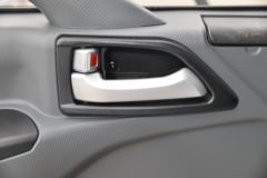 陕汽轻卡 德龙K3000 130马力 4.18米单排栏板轻卡(国六)(6挡)(YTQ1041KH331)