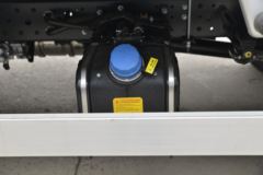 陕汽轻卡 德龙K3000 130马力 4.18米单排栏板轻卡(国六)(6挡)(YTQ1041KH331)