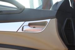 中国重汽 豪沃N5G中卡 250马力 4X2 6.75米栏板载货车(国六)(ZZ1167K511JF1)