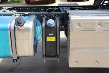 �й����� ����N5G�п� 250���� 4X2 6.75�������ػ���(����)(ZZ1167K511JF1)ͼƬ