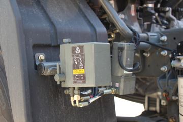 �й����� ����N5G�п� 250���� 4X2 6.75�������ػ���(����)(ZZ1167K511JF1)ͼƬ