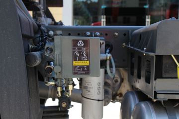 �й����� ����N5G�п� 250���� 4X2 6.75�������ػ���(����)(ZZ1167K511JF1)ͼƬ