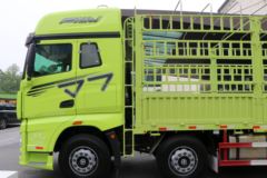 一汽解放 J7重卡 460马力 8X4 9.5米仓栅式载货车(国六)(CA5310XXYP77K24T4E6)