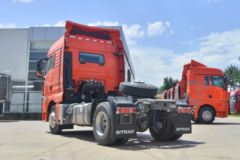 中国重汽 汕德卡SITRAK G7重卡 480马力 4X2 AMT自动挡牵引车(ZZ4186V361HE1B)