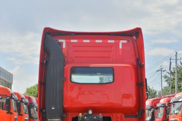 �й����� HOWO T7H�ؿ� 480���� 6X4ǣ����(����12��)(ZZ4257V324HE1B)ͼƬ