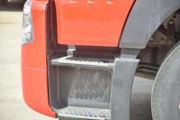 �й����� HOWO T7H�ؿ� 480���� 6X4ǣ����(����12��)(ZZ4257V324HE1B)ͼƬ