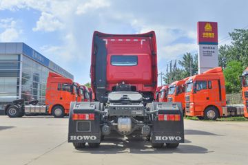 �й����� HOWO T7H�ؿ� 480���� 6X4ǣ����(����12��)(ZZ4257V324HE1B)ͼƬ