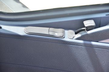 �й����� HOWO T7H�ؿ� 480���� 6X4ǣ����(����12��)(ZZ4257V324HE1B)ͼƬ