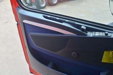 �й����� HOWO T7H�ؿ� 480���� 6X4ǣ����(����12��)(ZZ4257V324HE1B)ͼƬ