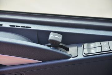 �й����� HOWO T7H�ؿ� 480���� 6X4ǣ����(����12��)(ZZ4257V324HE1B)ͼƬ