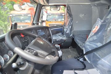 �й����� HOWO T7H�ؿ� 480���� 6X4ǣ����(����12��)(ZZ4257V324HE1B)ͼƬ