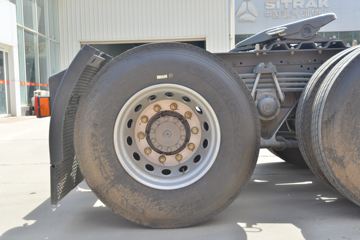 �й����� HOWO T7H�ؿ� 480���� 6X4ǣ����(����12��)(ZZ4257V324HE1B)ͼƬ