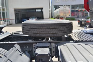 �й����� HOWO T7H�ؿ� 480���� 6X4ǣ����(����12��)(ZZ4257V324HE1B)ͼƬ