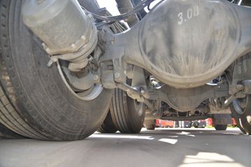 �й����� HOWO T7H�ؿ� 480���� 6X4ǣ����(����12��)(ZZ4257V324HE1B)ͼƬ