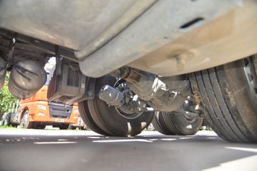 �й����� HOWO T7H�ؿ� 480���� 6X4ǣ����(����12��)(ZZ4257V324HE1B)ͼƬ