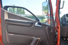 解放 领途 160马力 4X2 4.13米冷藏车(CA5041XLCP40K59L2E6A84)