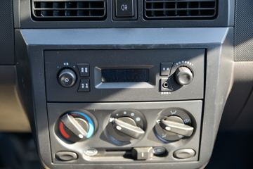 ���� �ٹ�С�� 1.5L 107���� ���� 2.285�׵�����������ʽ΢��(LQG5029XYKP6)ͼƬ