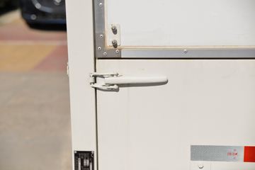 ���� �ٹ�С�� 1.5L 107���� ���� 2.285�׵�����������ʽ΢��(LQG5029XYKP6)ͼƬ