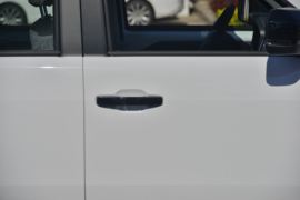 五菱征途&nbsp;皮卡外观                                                图片