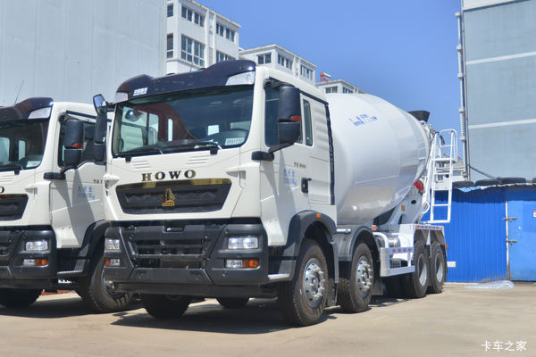HOWO TX7 混凝土搅拌车