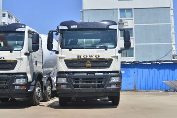 中国重汽 HOWO TX 340马力 8X4 7.95方混凝土搅拌车(武夷牌)(FJG5311GJBZZW)