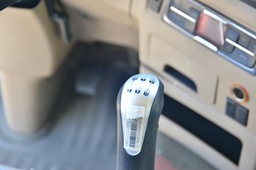 �й����� HOWO TX 340���� 8X4 7.5�����������賵(ZZ5317GJBN306GE1H)ͼƬ