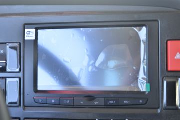 �й����� HOWO TX 340���� 8X4 7.5�����������賵(ZZ5317GJBN306GE1H)ͼƬ