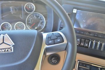 �й����� HOWO TX 340���� 8X4 7.5�����������賵(ZZ5317GJBN306GE1H)ͼƬ