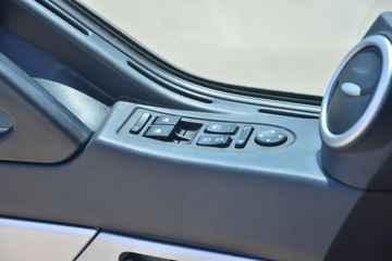 �й����� HOWO TX 340���� 8X4 7.5�����������賵(ZZ5317GJBN306GE1H)ͼƬ