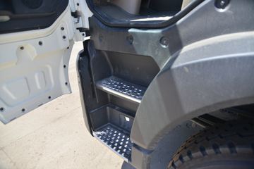 �й����� HOWO TX 340���� 8X4 7.5�����������賵(ZZ5317GJBN306GE1H)ͼƬ