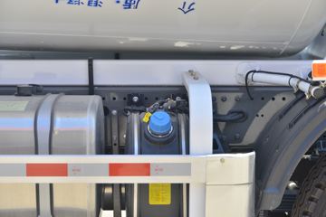 �й����� HOWO TX 340���� 8X4 7.5�����������賵(ZZ5317GJBN306GE1H)ͼƬ