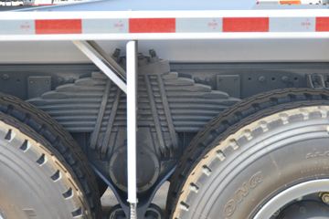 �й����� HOWO TX 340���� 8X4 7.5�����������賵(ZZ5317GJBN306GE1H)ͼƬ