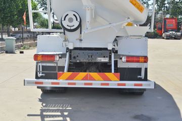 �й����� HOWO TX 340���� 8X4 7.5�����������賵(ZZ5317GJBN306GE1H)ͼƬ