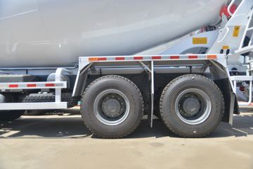 �й����� HOWO TX 340���� 8X4 7.5�����������賵(ZZ5317GJBN306GE1H)ͼƬ