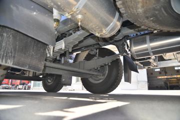 �й����� HOWO TX 340���� 8X4 7.5�����������賵(ZZ5317GJBN306GE1H)ͼƬ