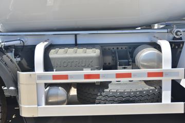 �й����� HOWO TX 340���� 8X4 7.5�����������賵(ZZ5317GJBN306GE1H)ͼƬ