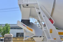 HOWO TX7&nbsp;混凝土搅拌车上装                                                图片