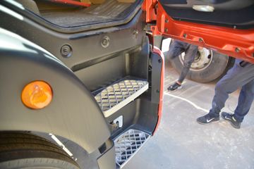 �й����� HOWO TX�ؿ� 310���� 6X2 7.8�������ػ���(����)ͼƬ