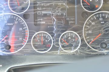 �й����� HOWO TX�ؿ� 310���� 6X2 7.8�������ػ���(����)ͼƬ