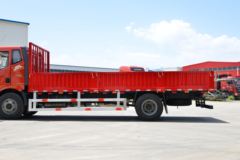 一汽解放 J6L中卡 超值版 180马力 4X2 6.2米栏板载货车(CA1180P62K1L4E5)