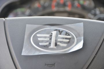 һ����� J6L�п� ������ 220���� 4X2 6.75�������ػ���ͼƬ