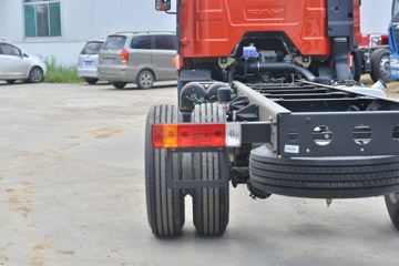 һ����� J6L�п� ������ 220���� 4X2 6.75�������ػ���ͼƬ