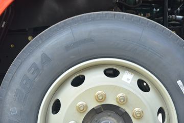 һ����� J6L�п� ������ 220���� 4X2 6.75�������ػ���ͼƬ