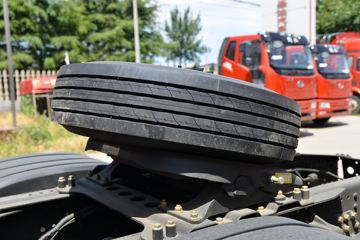 һ����� J6P�ؿ� �ʻݰ�2.0? 460���� 6X4 ǣ����(CA4250P66K24T1E5)ͼƬ