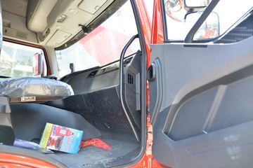 һ����� J6P�ؿ� �ʻݰ�2.0? 460���� 6X4 ǣ����(CA4250P66K24T1E5)ͼƬ