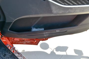 һ����� J6P�ؿ� �ʻݰ�2.0? 460���� 6X4 ǣ����(CA4250P66K24T1E5)ͼƬ