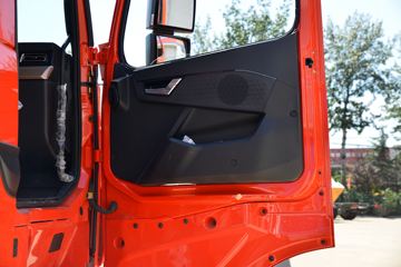 �й����� HOWO TH7�ؿ� 480���� 6X4 AMT�Զ���ǣ����ͼƬ