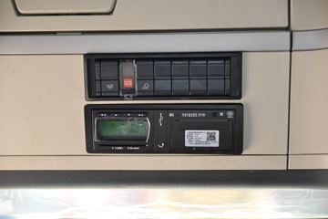 �й����� HOWO TH7�ؿ� 480���� 6X4 AMT�Զ���ǣ����ͼƬ