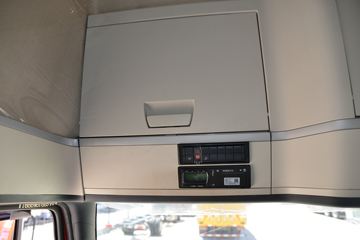 �й����� HOWO TH7�ؿ� 480���� 6X4 AMT�Զ���ǣ����ͼƬ